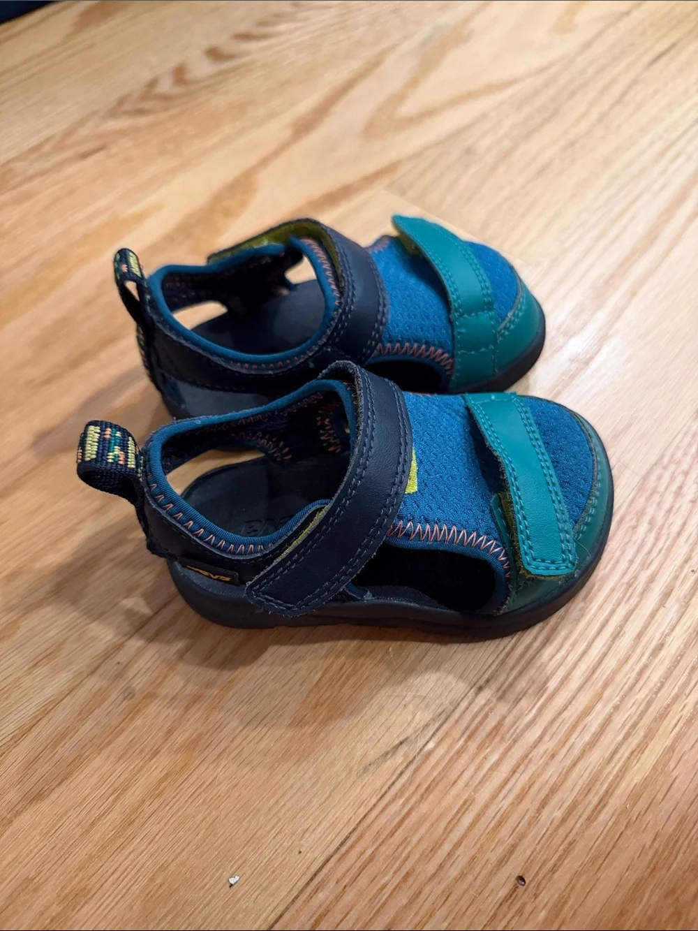 Teva T Seekado Toddler Blue Teal Hook-and-Loop Shoes